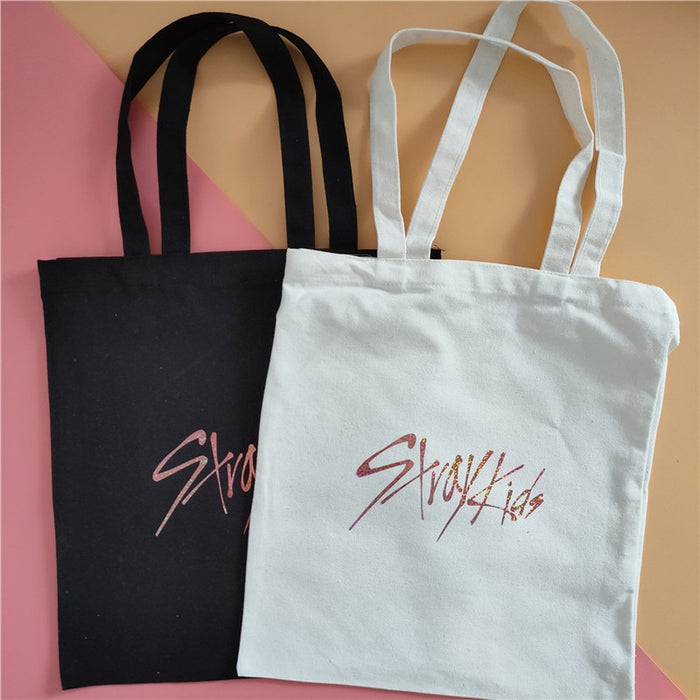 1 Pcs Kpop Stray Kids Bang Chan Lee Know Hwang Hyun-Jin Black and White Canvas Bag Laser Logo Shopping Tote Accessories