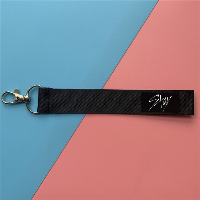 1 Pcs Kpop Stray Kids GO LIVE Phone Lanyard Strap Bag Pendant Key Chain Keyring FELIX SEUNG MIN MIN HO Fans Collection