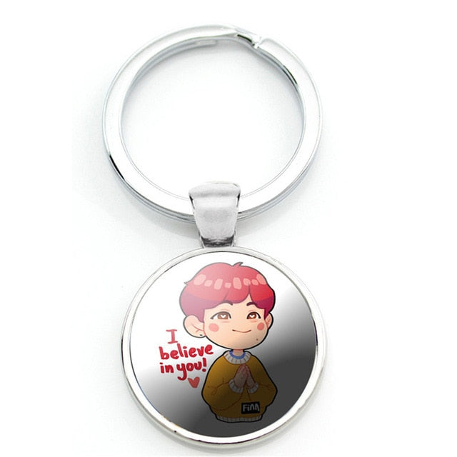 1 Pcs Kpop Stray Kids JISUNG HUYUNJIN JEONGIN CHAN Cartoon Cute Figure Key Ring Kawaii Photo Metal Keychain Bag Pendant