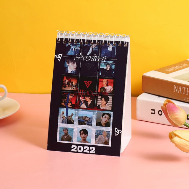 2022 KPOP Bangtan Boys  Seventeen Straykids Ateez Aespa Calendar Student Gifts