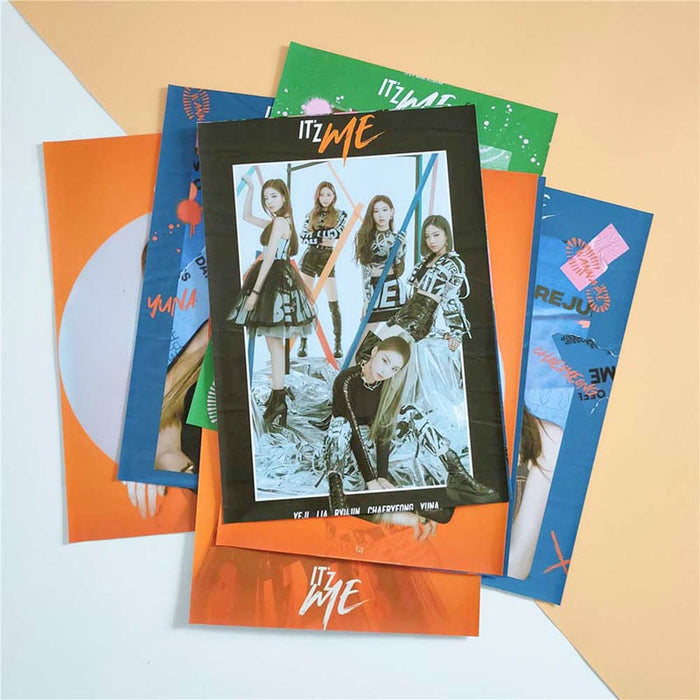 2pcs ITZY Kpop Posters Korean Singers IT'z ME Poster Prints Clear Image Well Hanging Home Decoration