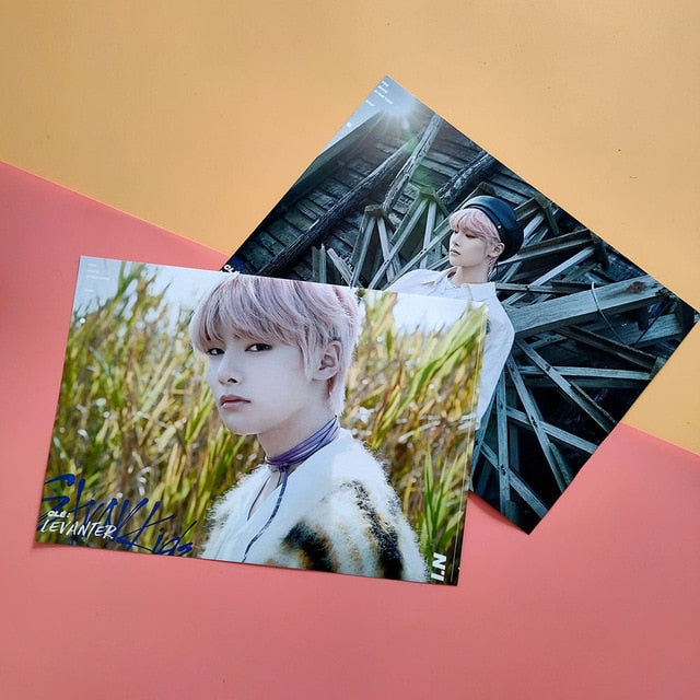 2pcs/set 21*30cm Kpop Stray Kids poster new album LEVANTER Photo self-adhesive HD album poster sticker