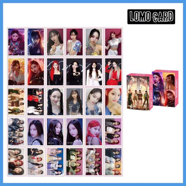 30pcs/box Kpop Stray kids TWICE ITZY IU NEW Ablum Postcard Lomo Cards Korea Group