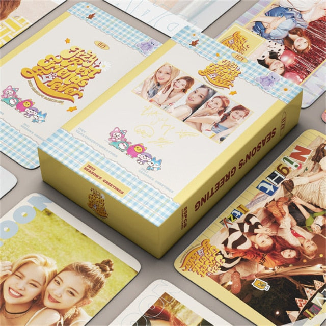 54Pcs/Set Mix 2021 New Kpop TWICE Lomo Card Kpop Girls New Album Postcards for Fans Gift Photo Print High Quality Kpop Photocard