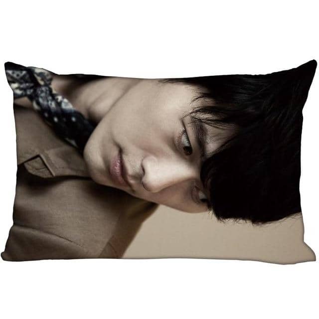 Kpop Newest Hot KPOP Hyun Bin Kim Tae Pyeong Pillowcase Decorative PillowCover Zipper Pillowcases Satin Custom your image more size that you'll fall in love with. At an affordable price at KPOPSHOP, We sell a variety of Hot KPOP Hyun Bin Kim Tae Pyeong Pillowcase Decorative PillowCover Zipper Pillowcases Satin Custom your image more size with Free Shipping.