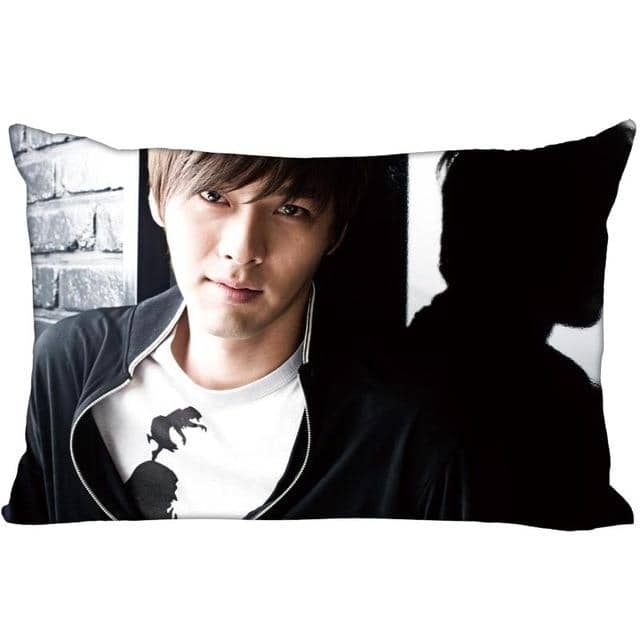 Kpop Newest Hot KPOP Hyun Bin Kim Tae Pyeong Pillowcase Decorative PillowCover Zipper Pillowcases Satin Custom your image more size that you'll fall in love with. At an affordable price at KPOPSHOP, We sell a variety of Hot KPOP Hyun Bin Kim Tae Pyeong Pillowcase Decorative PillowCover Zipper Pillowcases Satin Custom your image more size with Free Shipping.