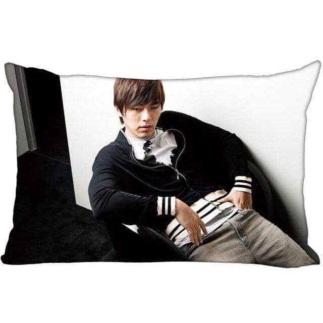 Kpop Newest Hot KPOP Hyun Bin Kim Tae Pyeong Pillowcase Decorative PillowCover Zipper Pillowcases Satin Custom your image more size that you'll fall in love with. At an affordable price at KPOPSHOP, We sell a variety of Hot KPOP Hyun Bin Kim Tae Pyeong Pillowcase Decorative PillowCover Zipper Pillowcases Satin Custom your image more size with Free Shipping.