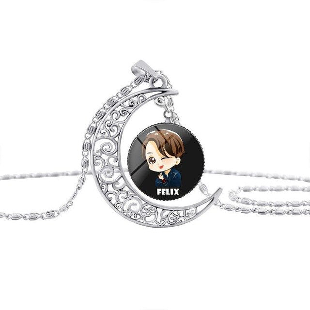 Hot sale Kpop Stray Kids kawaii cartoon Necklace Moon Crystal HD photo pendant cute stray kids kpop necklace Alloy No rust