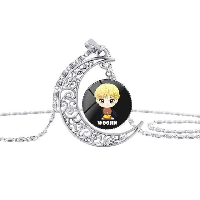 Hot sale Kpop Stray Kids kawaii cartoon Necklace Moon Crystal HD photo pendant cute stray kids kpop necklace Alloy No rust