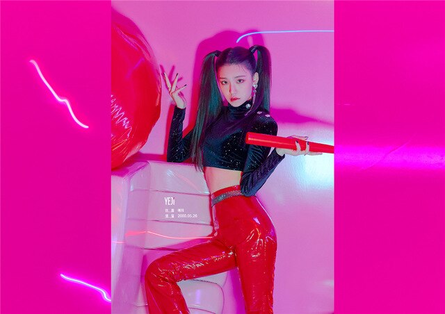 ITZY Kpop Posters Korean Singers White Coated Paper Prints Clear Image Home Decoration