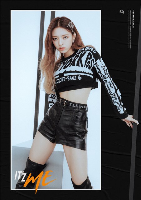 ITZY Kpop WANNABE Posters Korean Singers White Coated Paper Prints Clear Image Home Decoration wall stickers