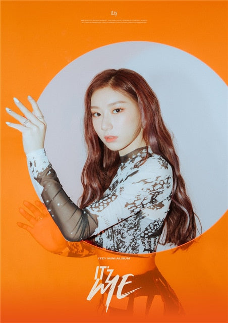 ITZY Kpop WANNABE Posters Korean Singers White Coated Paper Prints Clear Image Home Decoration wall stickers