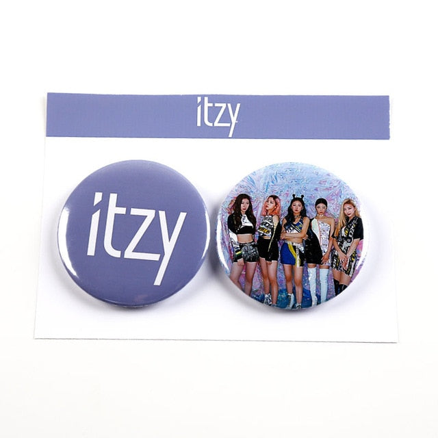 ITZY New Album IT'zICY Badges Pins Brooches Chest Bag Accerssories RYUJIN CHAERYEONG YUNA LIA YEJI DALLA DALLA