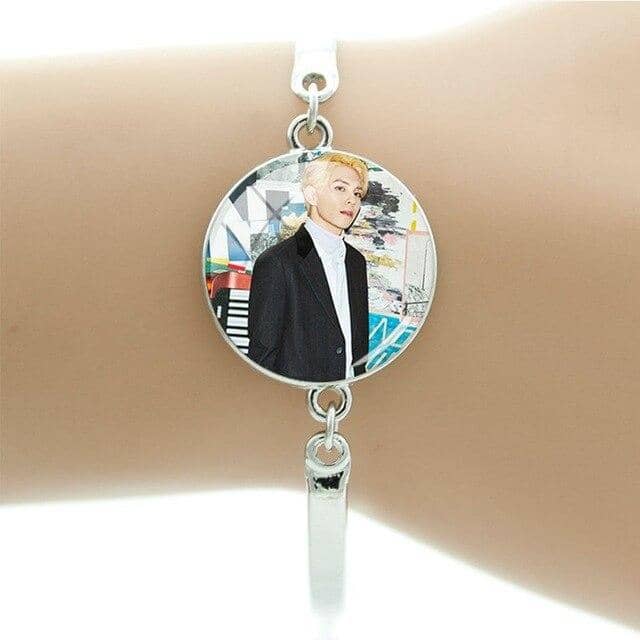 Kpop Newest 2019 Trendy Day6 Bracelet Glass Cabochon Dome Sungjin YoungK Wonpil Dowoon Photo Bracelet Chain Bangle DAY14 that you'll fall in love with. At an affordable price at KPOPSHOP, We sell a variety of 2019 Trendy Day6 Bracelet Glass Cabochon Dome Sungjin YoungK Wonpil Dowoon Photo Bracelet Chain Bangle DAY14 with Free Shipping.