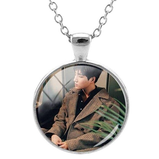 Kpop Newest Day6 Music Symbol Charms Necklaces Pendant Remember Us Youth JAE SUNGJIN Album Glass Photo Hiphop Chain DAY16 that you'll fall in love with. At an affordable price at KPOPSHOP, We sell a variety of Day6 Music Symbol Charms Necklaces Pendant Remember Us Youth JAE SUNGJIN Album Glass Photo Hiphop Chain DAY16 with Free Shipping.