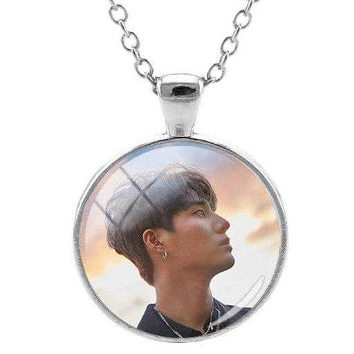 Kpop Newest Day6 Music Symbol Charms Necklaces Pendant Remember Us Youth JAE SUNGJIN Album Glass Photo Hiphop Chain DAY16 that you'll fall in love with. At an affordable price at KPOPSHOP, We sell a variety of Day6 Music Symbol Charms Necklaces Pendant Remember Us Youth JAE SUNGJIN Album Glass Photo Hiphop Chain DAY16 with Free Shipping.