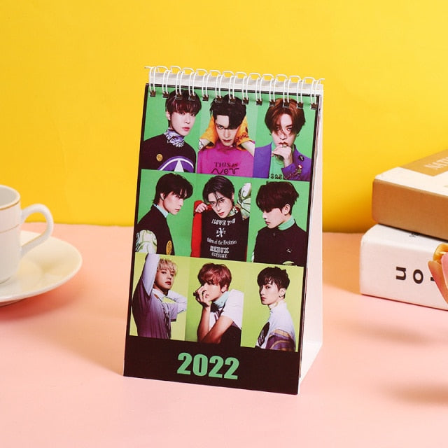 KPOP Bangtan Boys 2022 nct seventeen straykids ateez aespa desk calendar Cosplay gift JIMIN JK SUGA fan collection