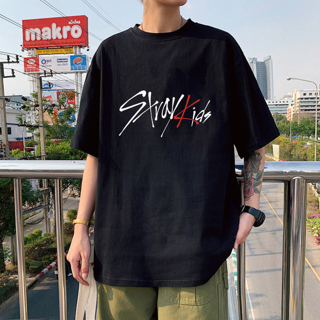 KPOP Stray Kids Singer T Shirt Men Fashion Streetwear StrayKids Letter Graphic Summer Y2K Oversize O-neck Short Sleeve