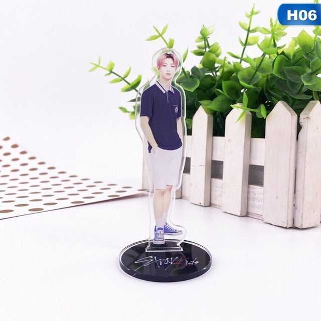 Kpop STRAY KIDS Acrylic Stand Action Figures Stand Desktop Display For Fans Collection Gift Stationery Set