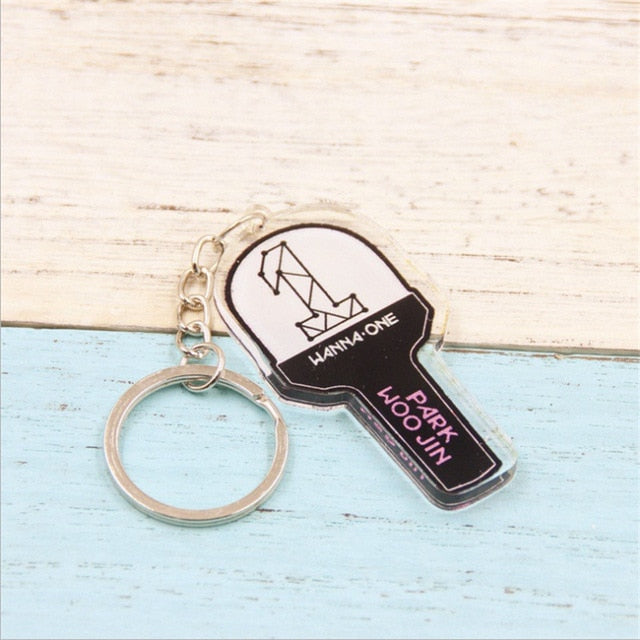 Kpop Wanna One Album KANG DANIEL PARK JI HOON Key Chain Concert Lamp Light Sticks