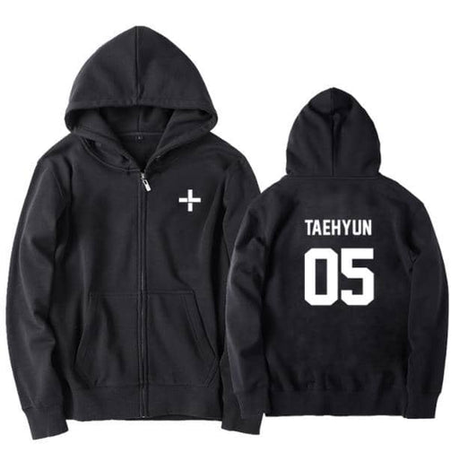 Kpop Newest New arrival txt tomorrow together member name printing zipper hoodie jacket kpop unisex fleece/thin loose black white sweatshirt that you'll fall in love with. At an affordable price at KPOPSHOP, We sell a variety of New arrival txt tomorrow together member name printing zipper hoodie jacket kpop unisex fleece/thin loose black white sweatshirt with Free Shipping.
