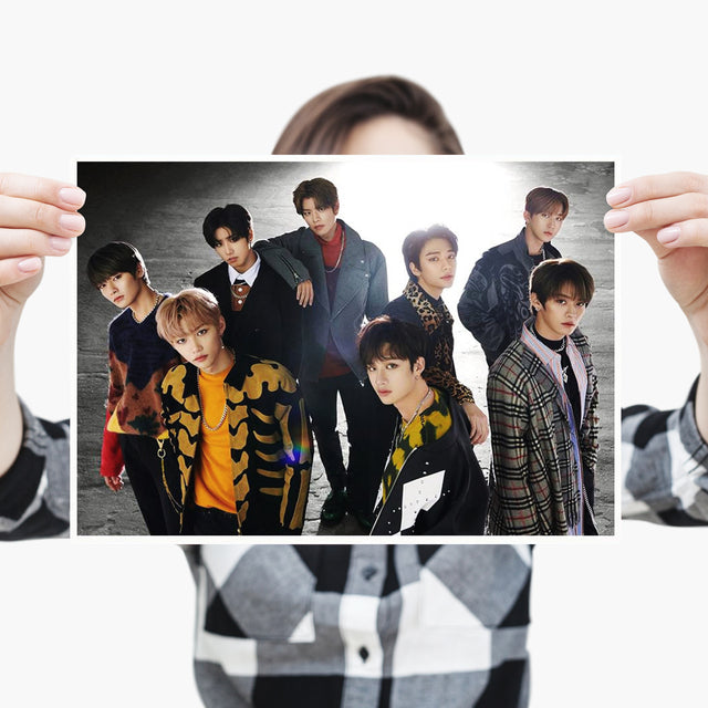 Stray Kids Kpop Poster Music Boy Group Icon Rapper Canvas Painting Wall Art Prints Gift Living Room Decor