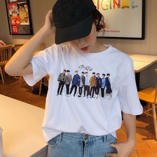 Stray Kids Women's T-shirt  Short Sleeve T-shirt Women's Hip Hop  T-shirt Top Hip Hop Female