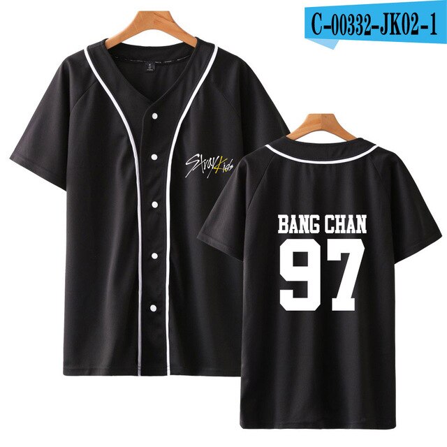 Summer Kpop Stray Kids Yellow Wood V-neck Baseball Tee Printed Short Sleeve Harajuku Casual Fashion Soft 2021