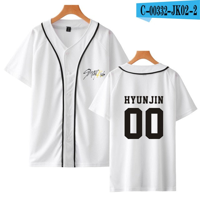 Summer Kpop Stray Kids Yellow Wood V-neck Baseball Tee Printed Short Sleeve Harajuku Casual Fashion Soft 2021