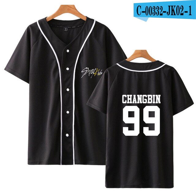 Summer Kpop Stray Kids Yellow Wood V-neck Baseball Tee Printed Short Sleeve Harajuku Casual Fashion Soft 2021