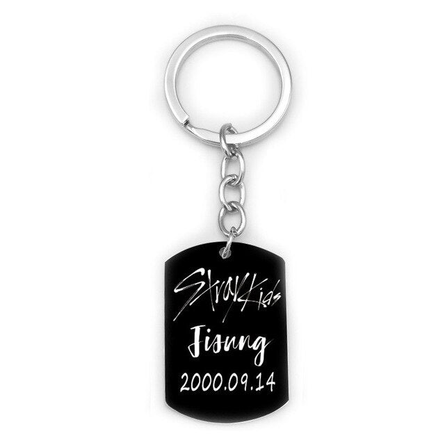 kpop stray kids keychains Black member signature all metal key ring pendant stray kids kpop supplies wholesale Stainless steel